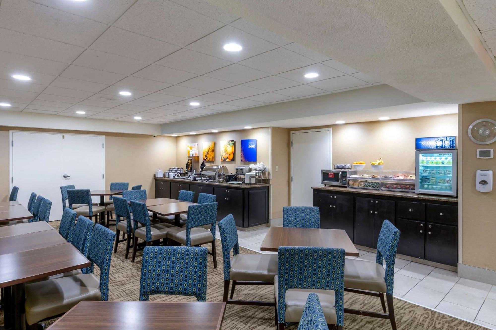 Comfort Inn University Durham - Chapel Hill Exterior photo