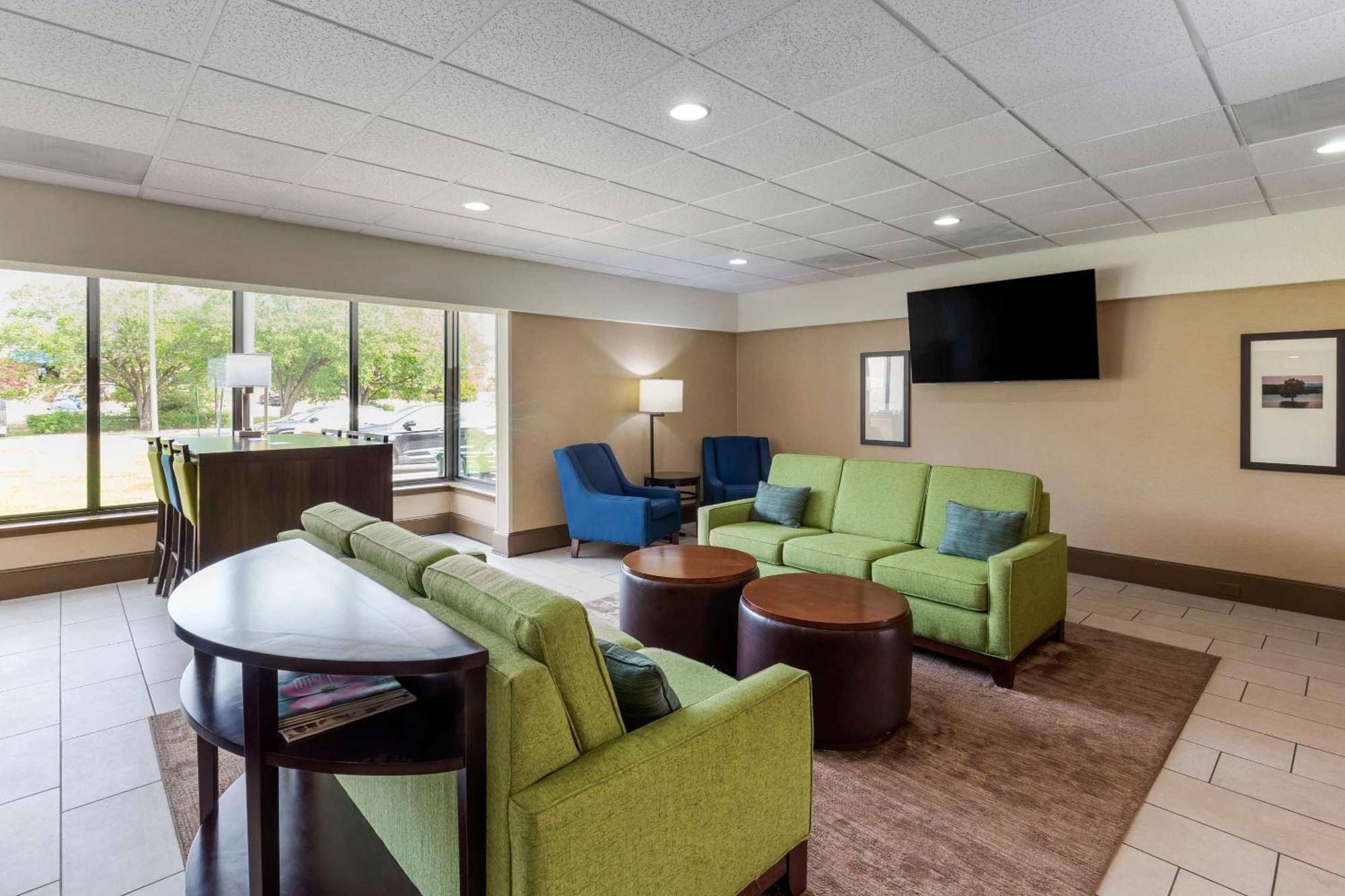 Comfort Inn University Durham - Chapel Hill Exterior photo
