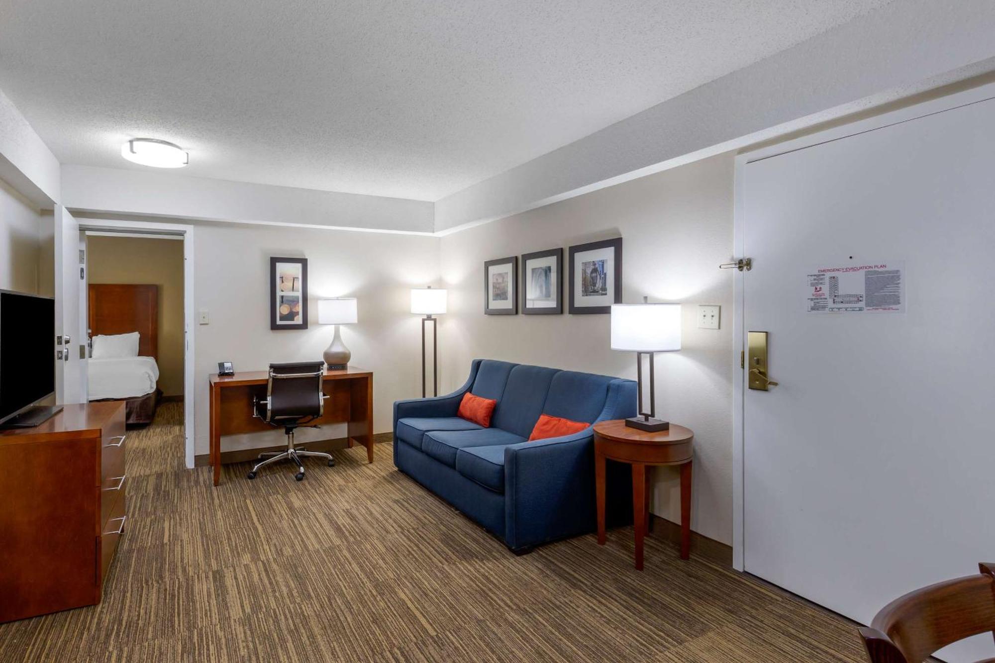 Comfort Inn University Durham - Chapel Hill Exterior photo